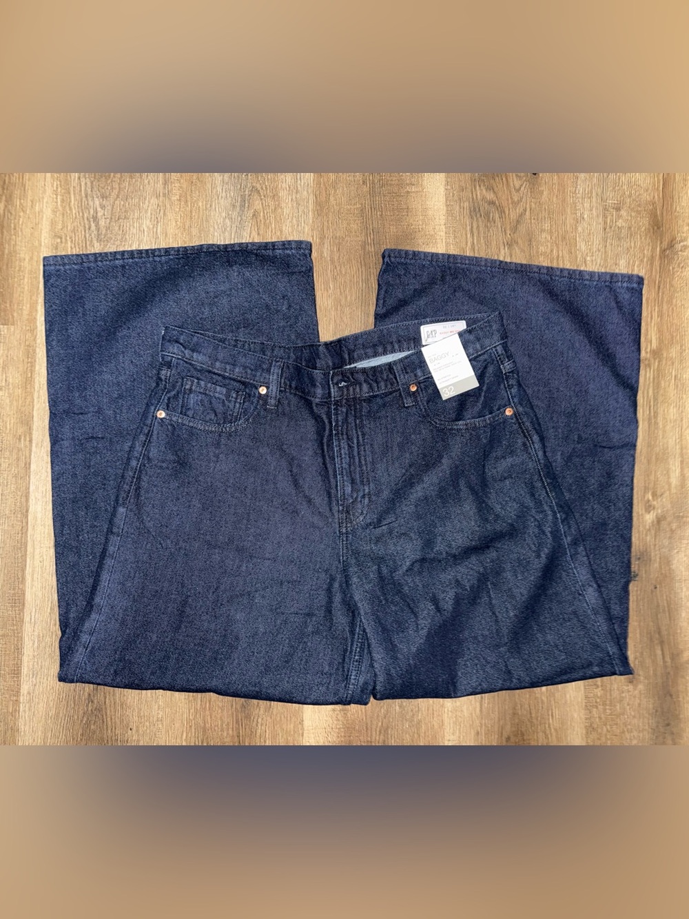 NWT GAP Women’s Baggy Dark Blue wide leg Jeans. Size 14R. - Picture 7 of 9